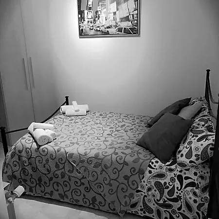 Bed & Breakfast Alessi & 3*